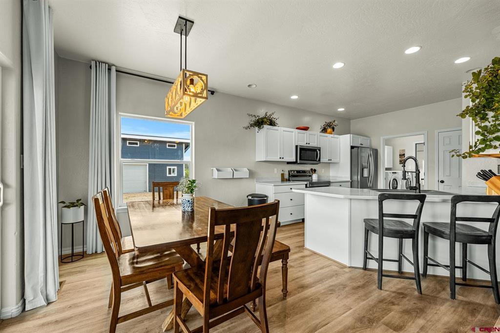 42168 Road J.75