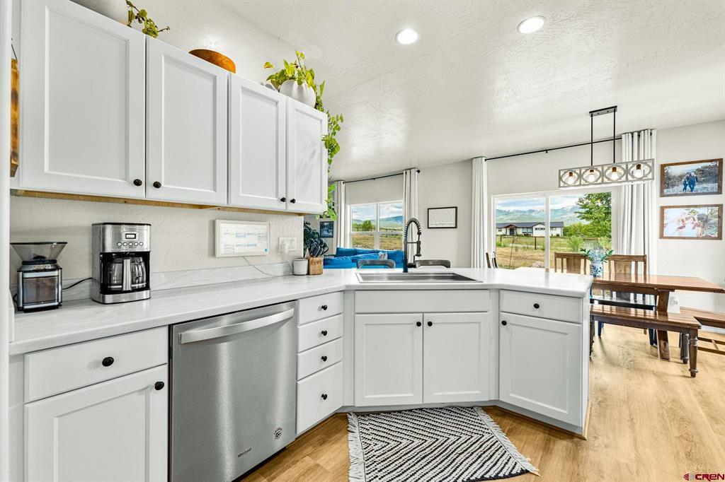 42168 Road J.75