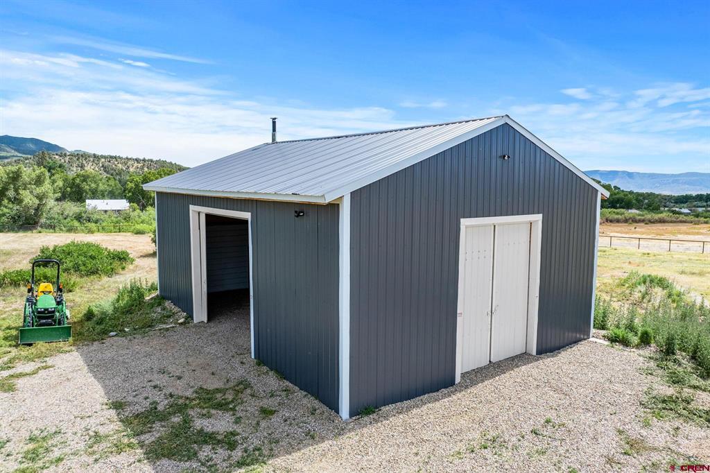 42168 Road J.75