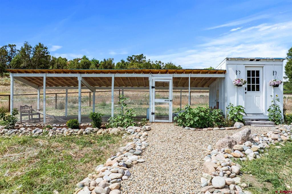 42168 Road J.75