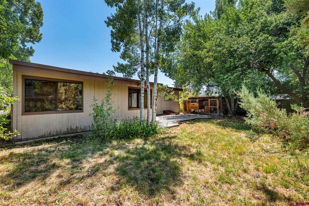 2605 Columbine Drive
