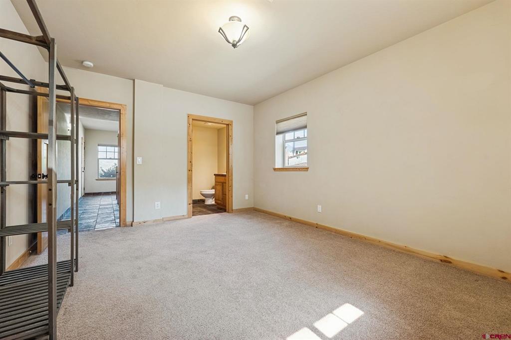 175 Metz Lane Unit: 106