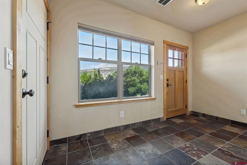 175 Metz Lane Unit: 106