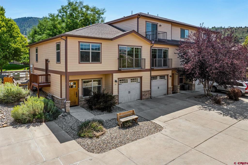 175 Metz Lane Unit: 106