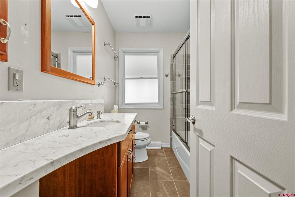 1041 County Road 307