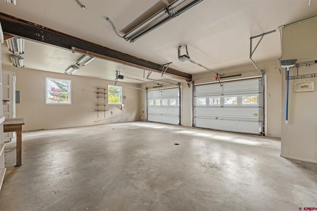 1041 County Road 307