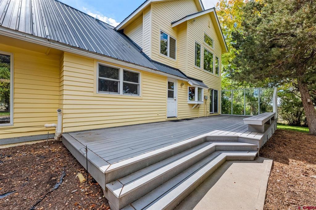 1041 County Road 307