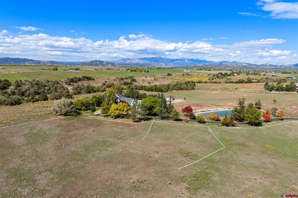 1041 County Road 307