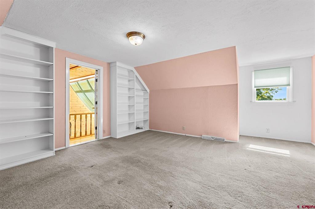 1041 County Road 307