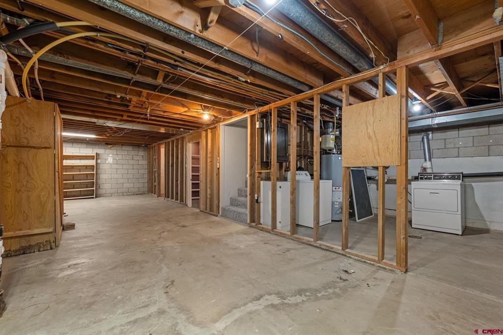 1041 County Road 307