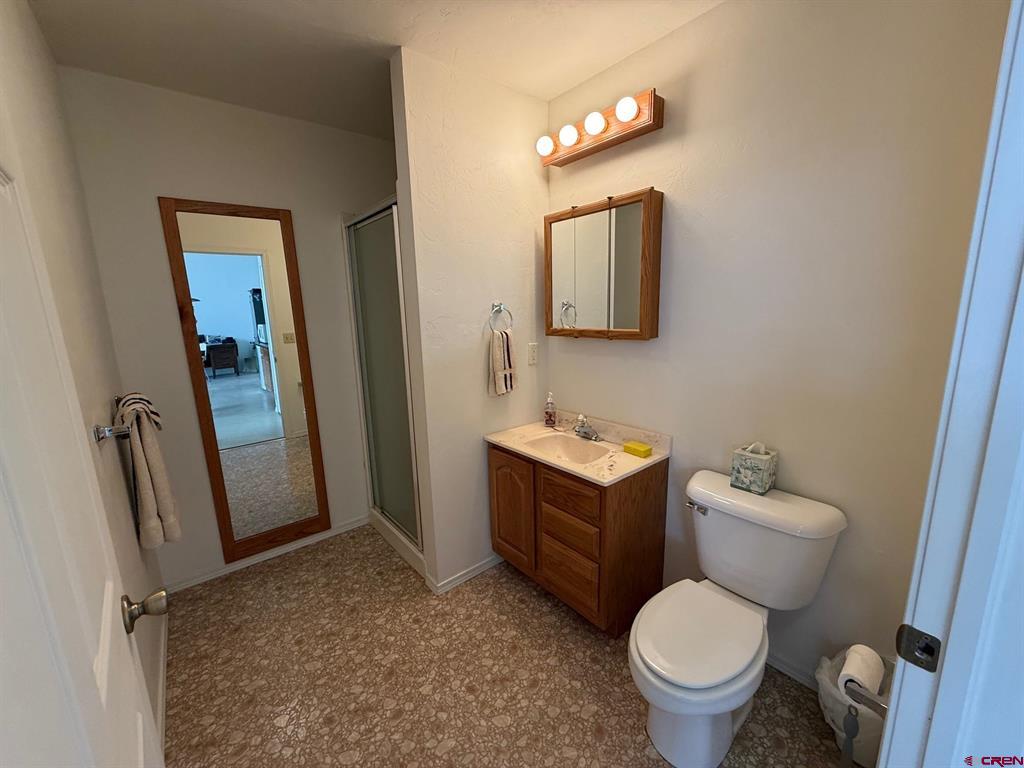 1300 Airport - Taxiway 1 Unit: Hangar DA-2