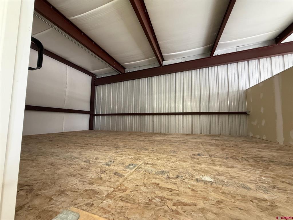 1300 Airport - Taxiway 1 Unit: Hangar DA-2