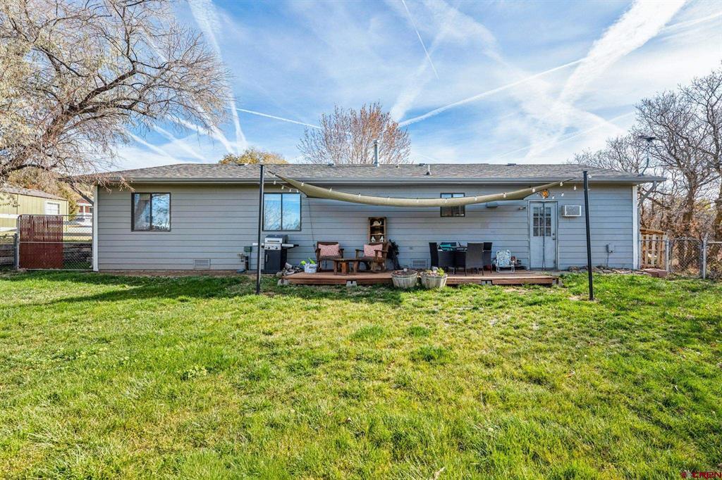 1401 Cactus Drive