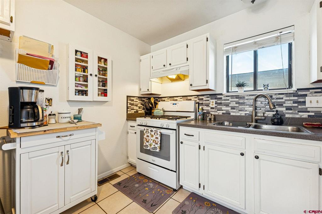 1401 Cactus Drive
