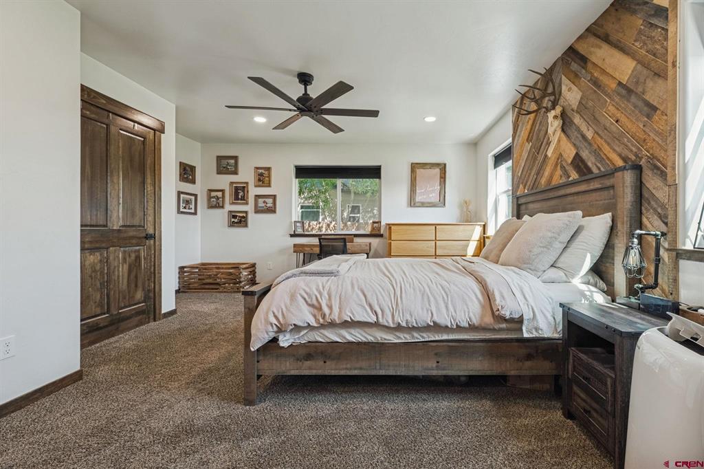 520 Hickory Ridge