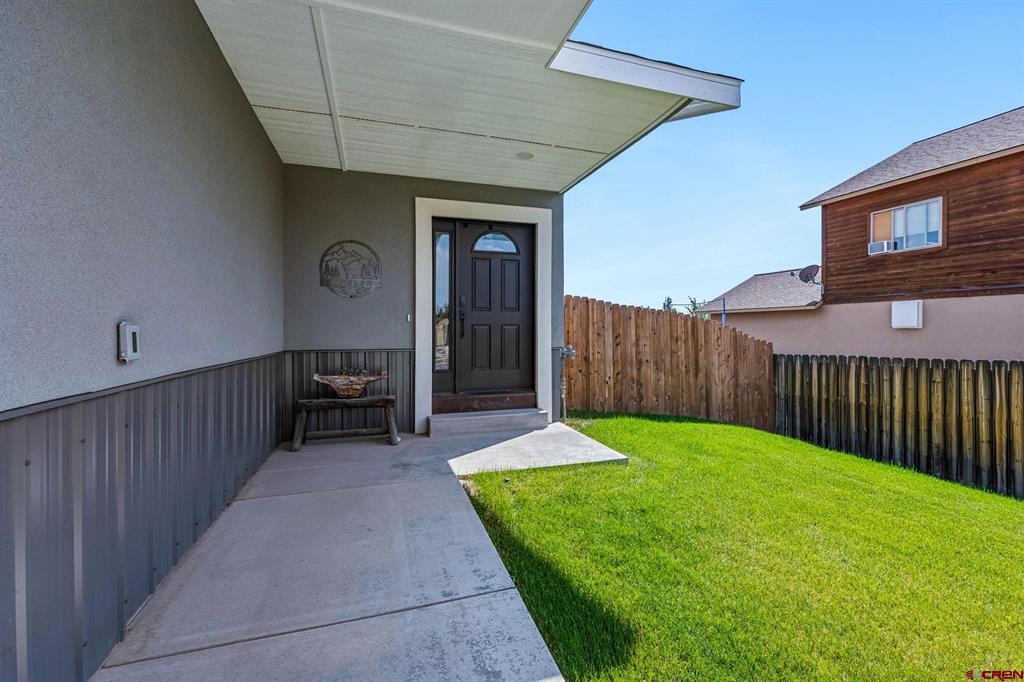520 Hickory Ridge