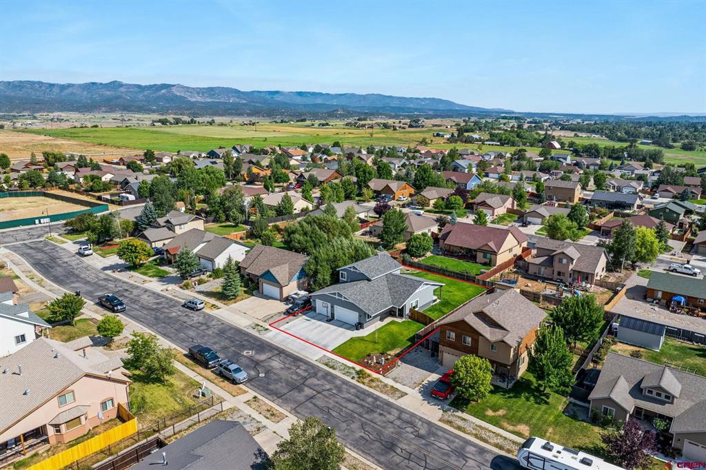 520 Hickory Ridge