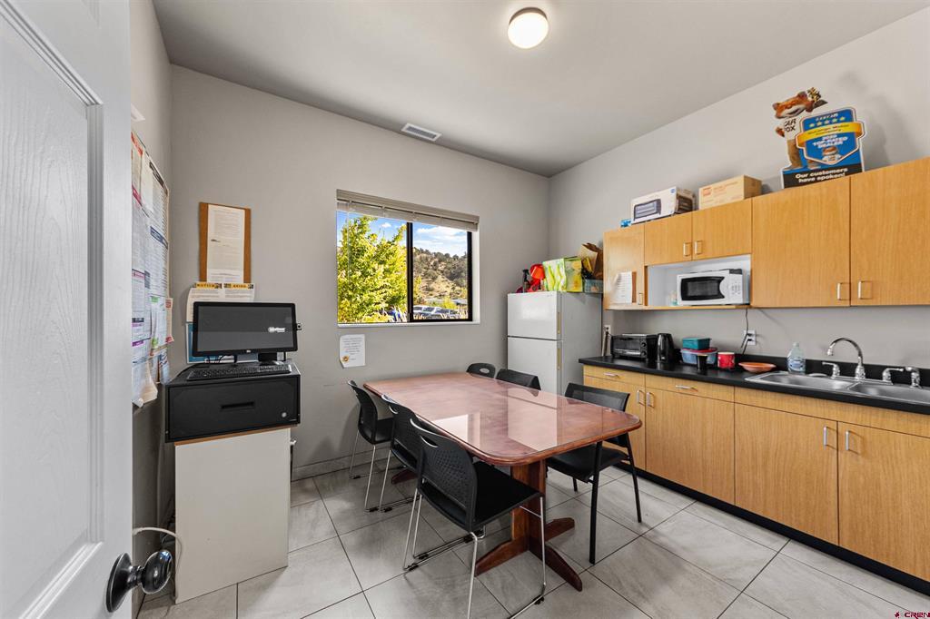 1240 Escalante Drive