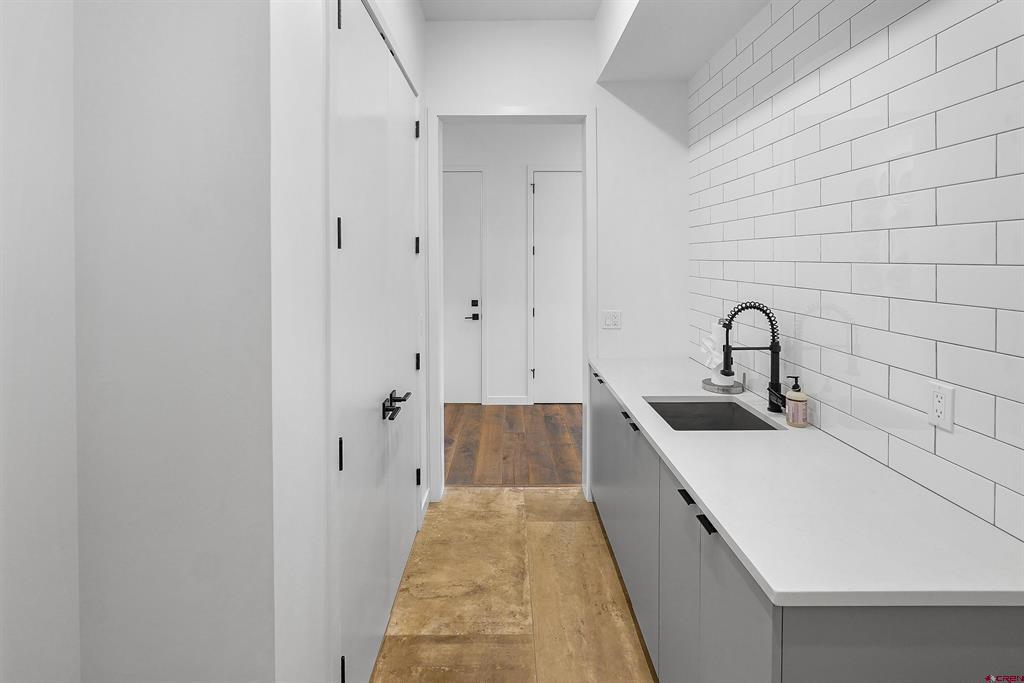 239 Rock Point Drive Unit: B