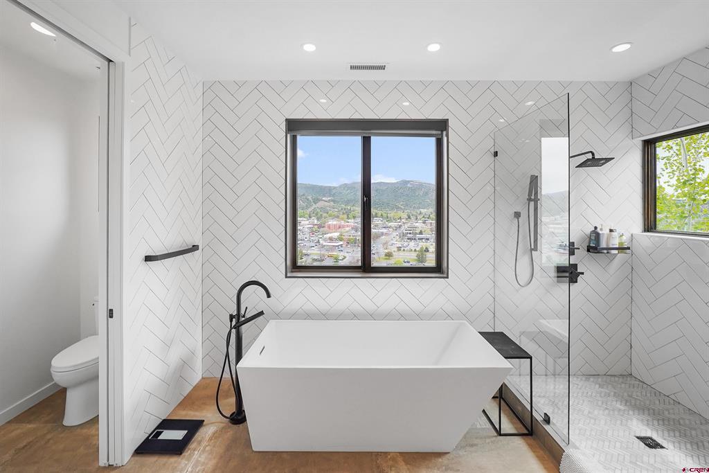 239 Rock Point Drive Unit: B