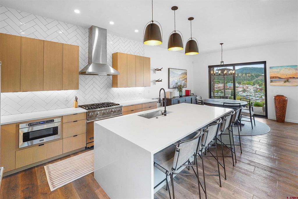 239 Rock Point Drive Unit: B