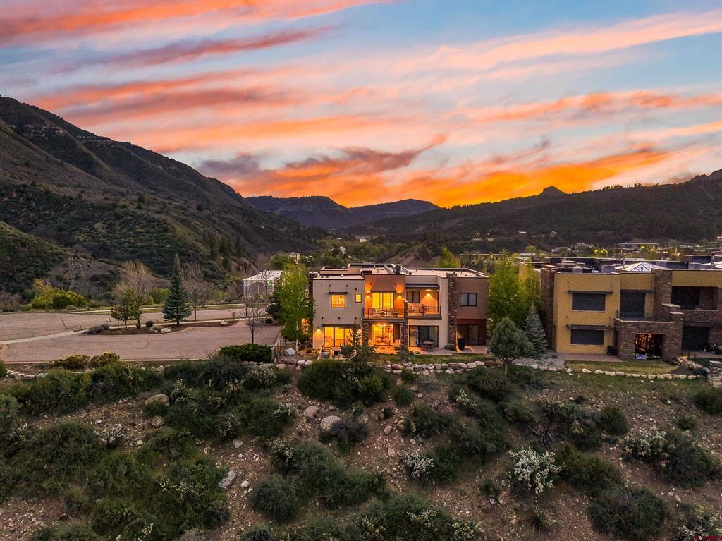 239 Rock Point Drive Unit: B