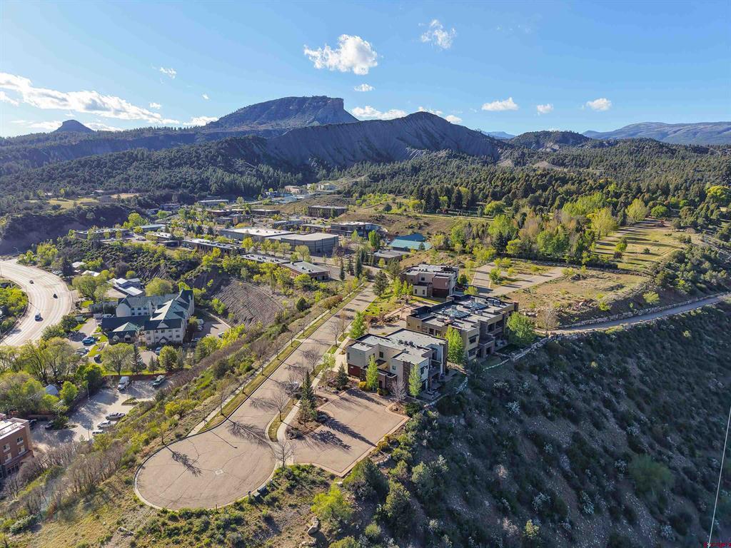 239 Rock Point Drive Unit: B