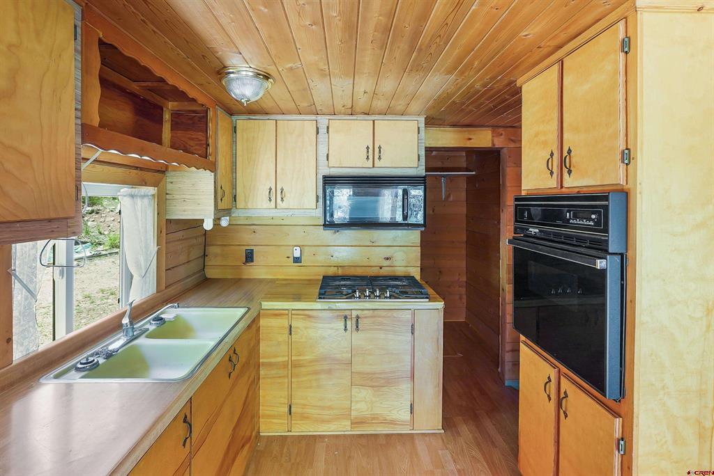 17463 County Road 501