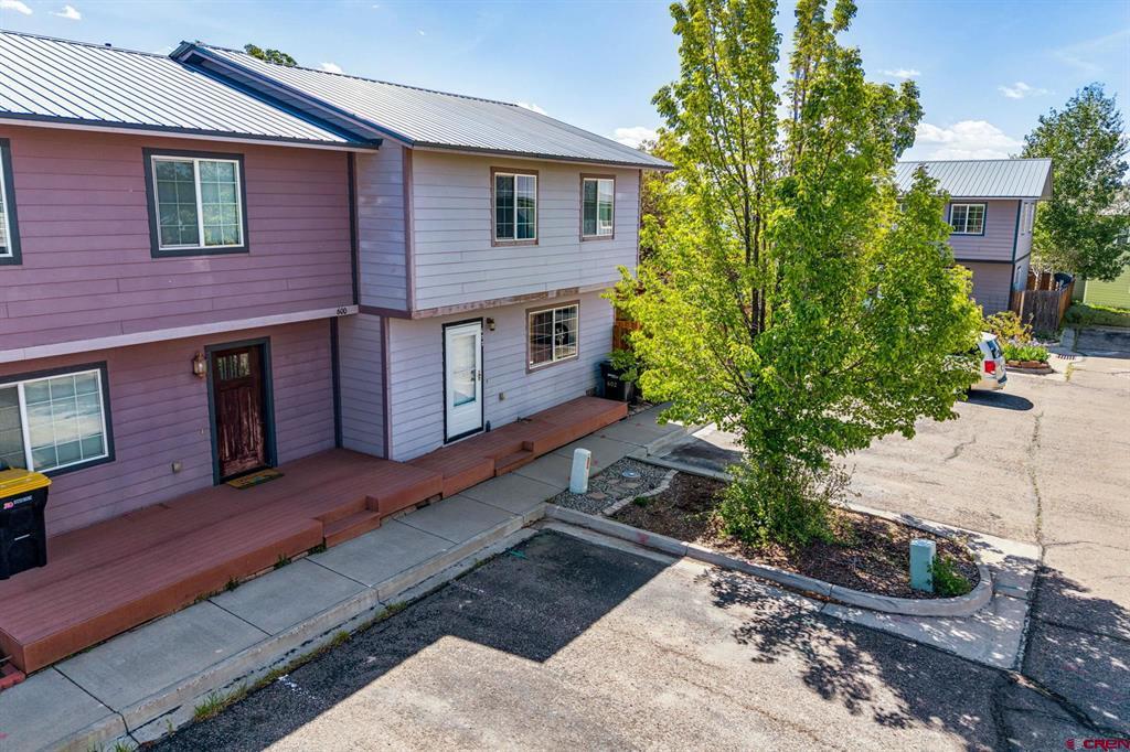 602 Tugwell Lane