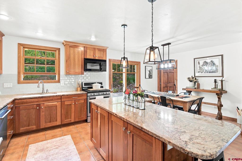 3240 County Road 225