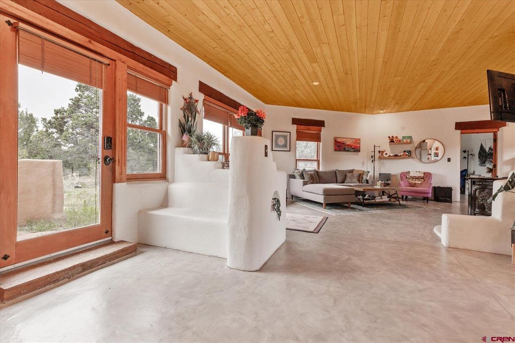 180 County Road 122A Road