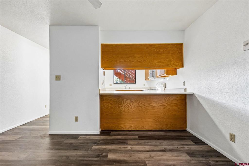 551 Animas View Drive Unit: 11