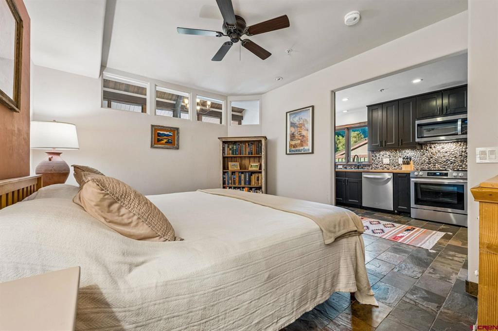 365 S Tamarron Drive Unit: 783