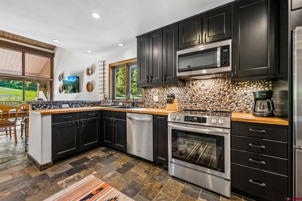 365 S Tamarron Drive Unit: 783