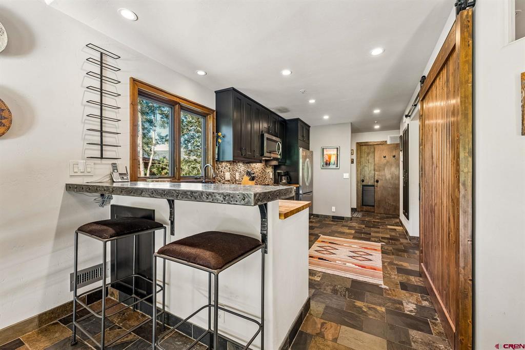365 S Tamarron Drive Unit: 783