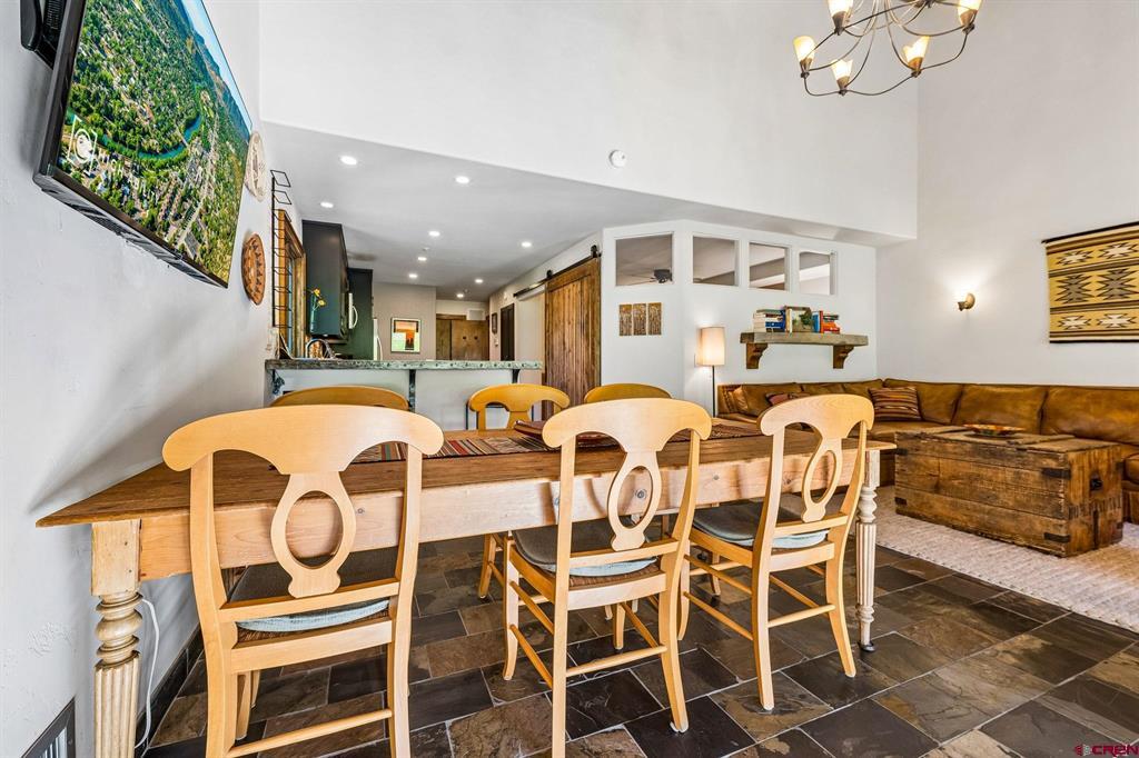 365 S Tamarron Drive Unit: 783