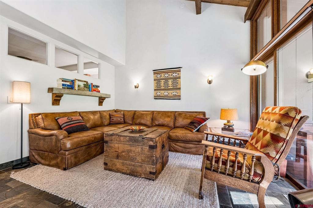 365 S Tamarron Drive Unit: 783