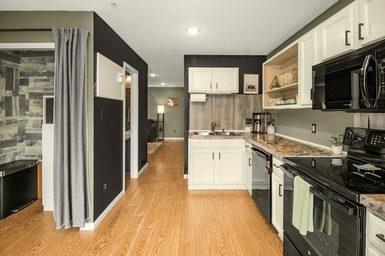 1146 100th Drive NE Unit: A