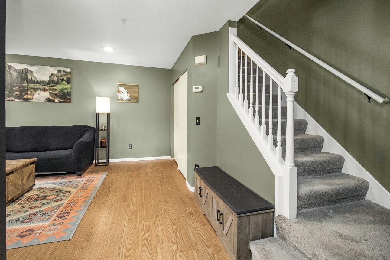 1146 100th Drive NE Unit: A