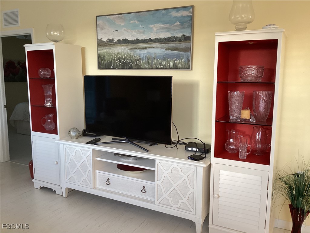 14571 Legends BLVD N 201