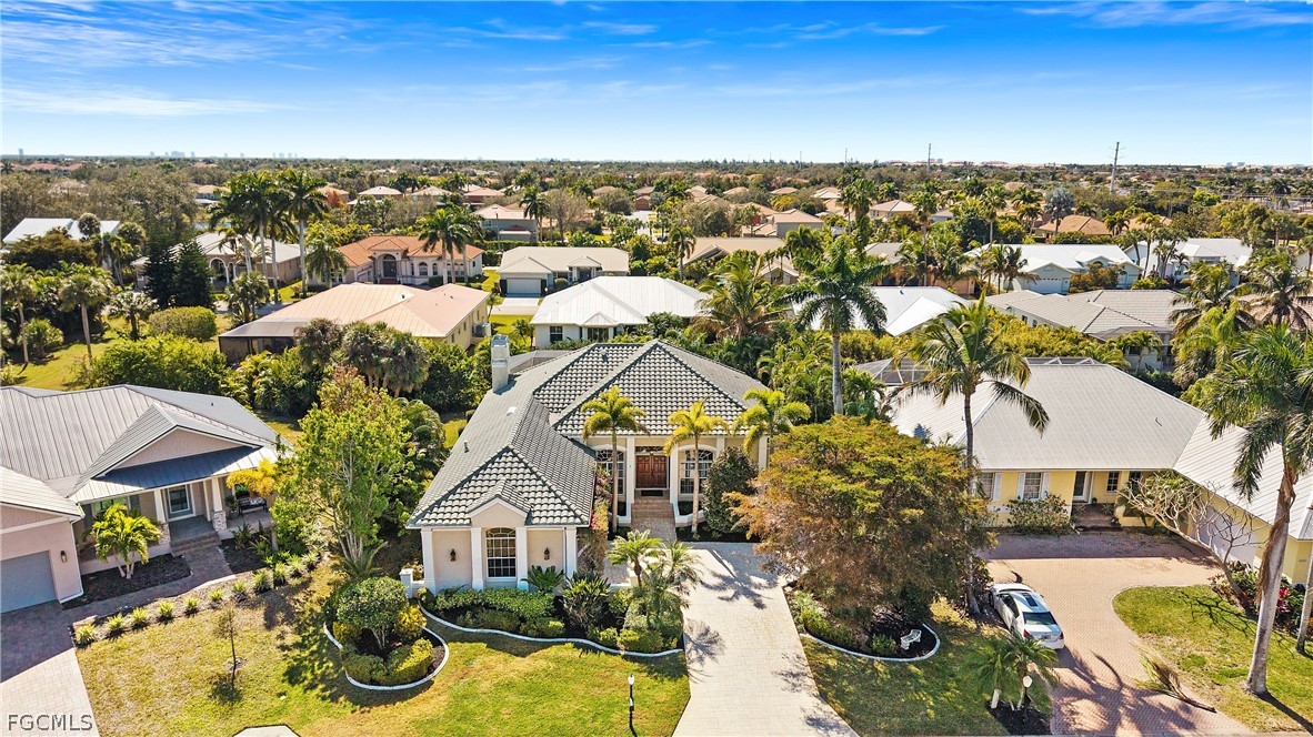 8558 S Lake CIR