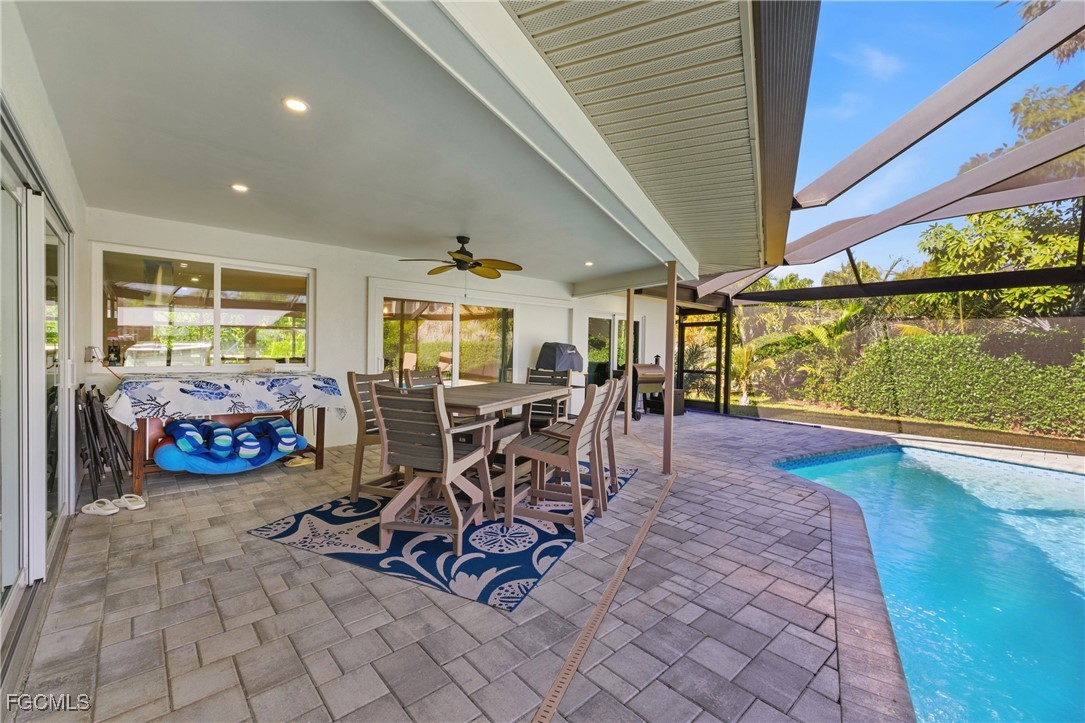 6807 Azalea LN
