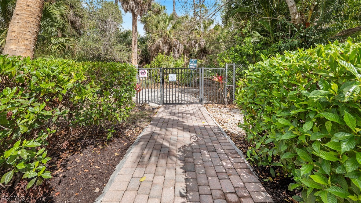 14951 Reflection Key CIR 525