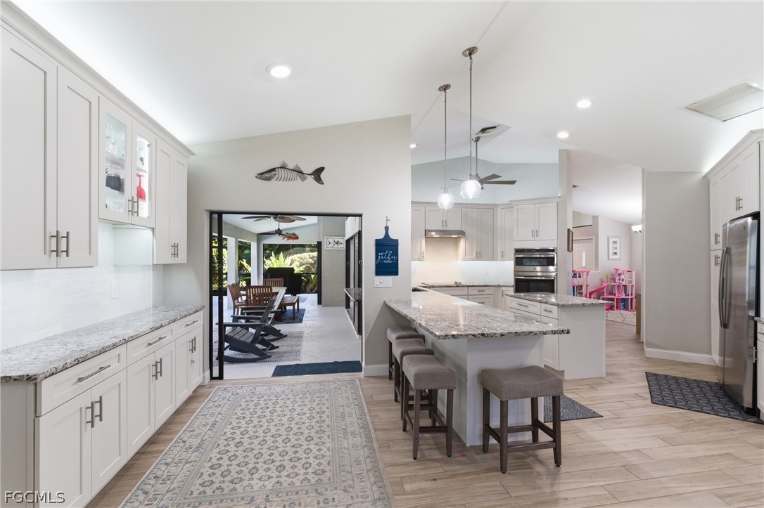 6651 Willow Lake CIR
