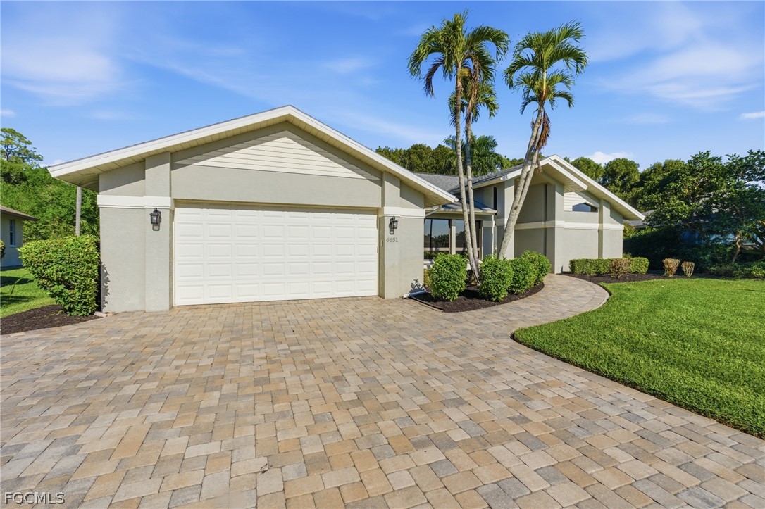 6651 Willow Lake CIR