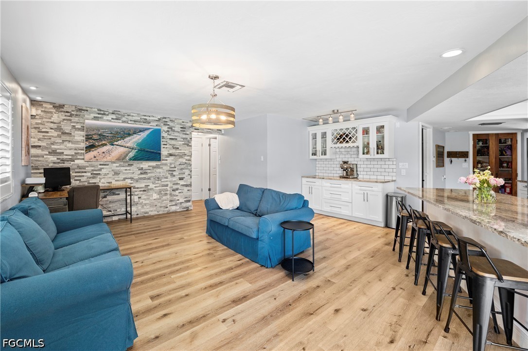 1513 Manchester BLVD