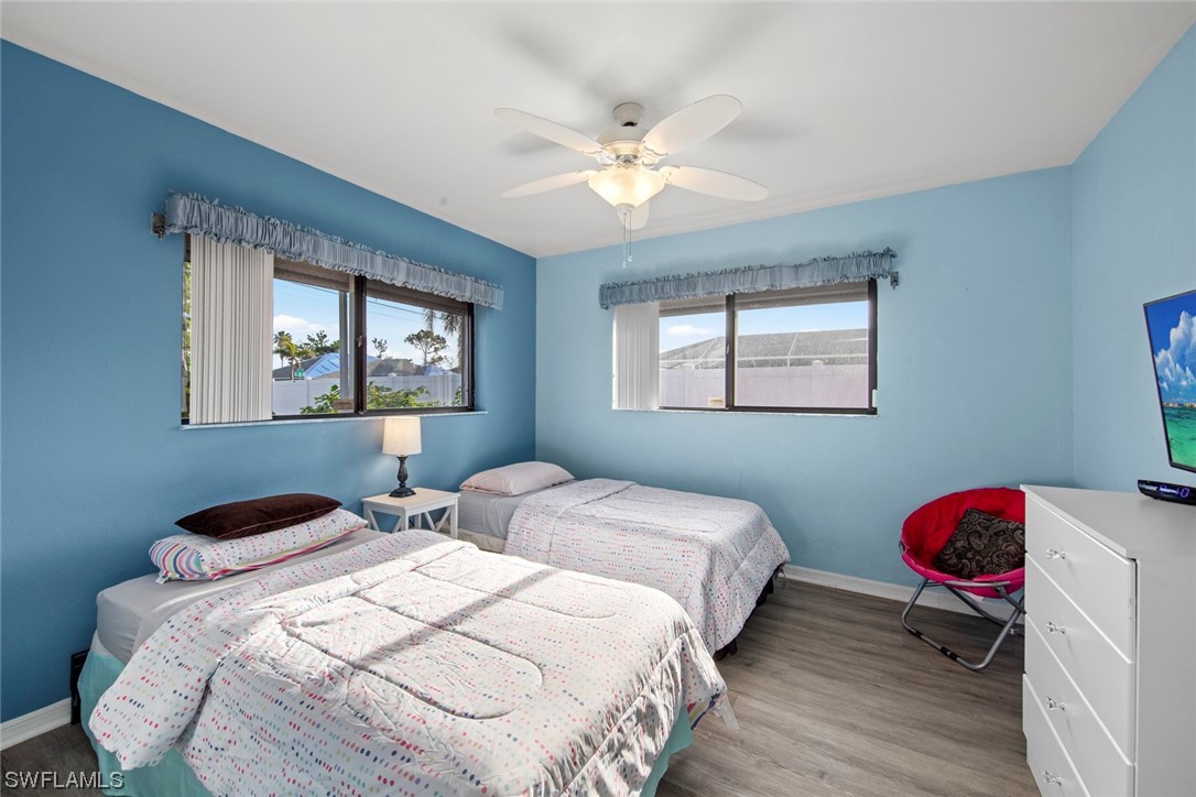 1313 SE 39th ST