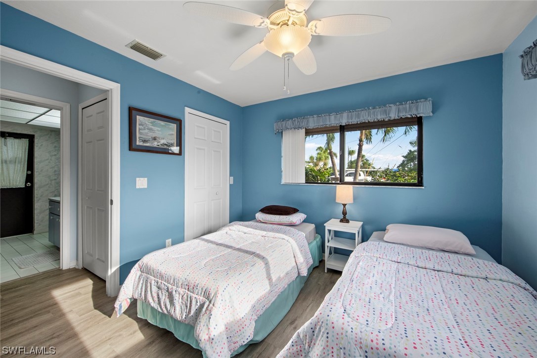 1313 SE 39th ST