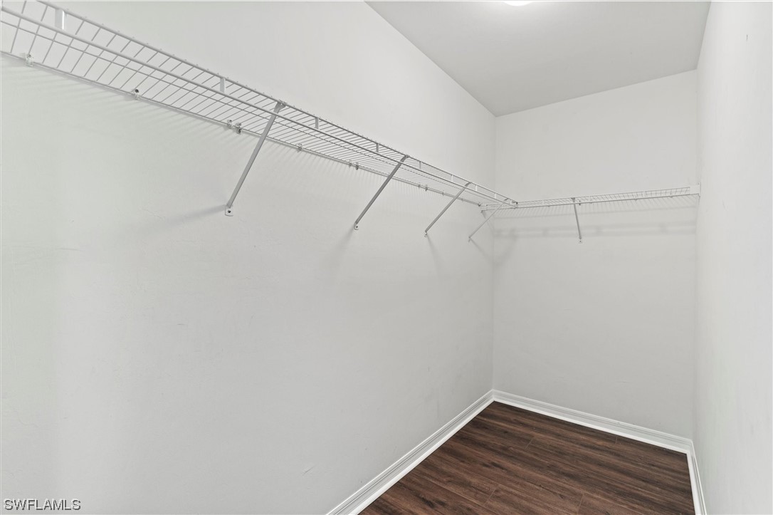 8270 Sumner AVE