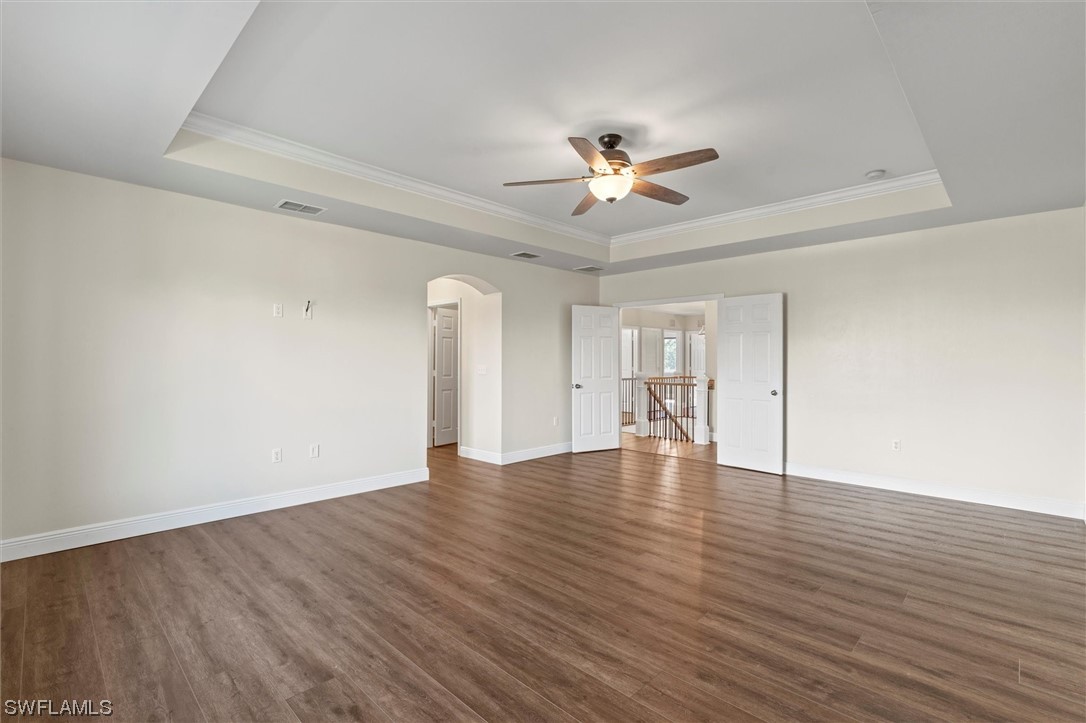 8270 Sumner AVE